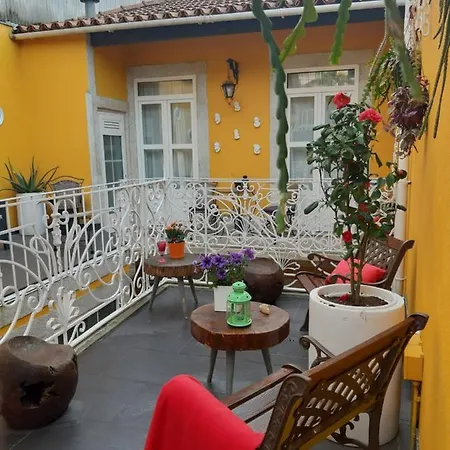 Cedofeita Village Ferienhaus *