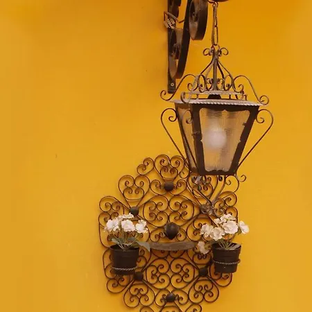 Cedofeita Village Дом отдыха Порту